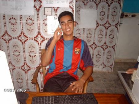 tu voi je suis occuper ma me belle au telephon lol mdr
