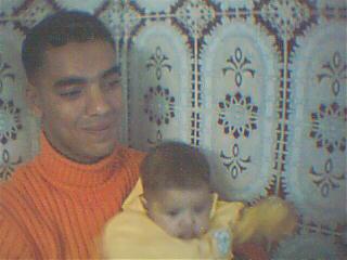 c'est moi et petite fille de ta seure